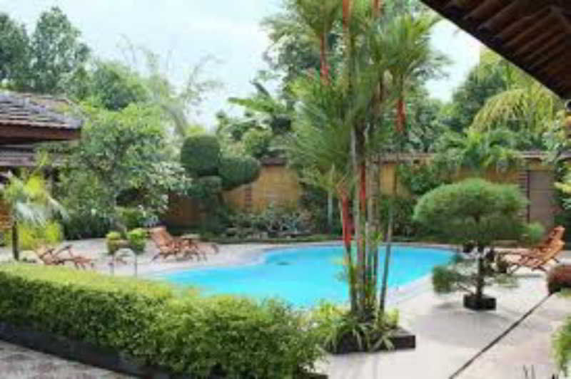 Ndalem Bantul Hotel Gandok Exterior photo